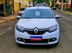 RENAULT SANDERO DYNAMIQUE 1.6 2014/2015 CRUZEIRO MULTIMARCAS CRUZEIRO DO SUL / Carros no Vale