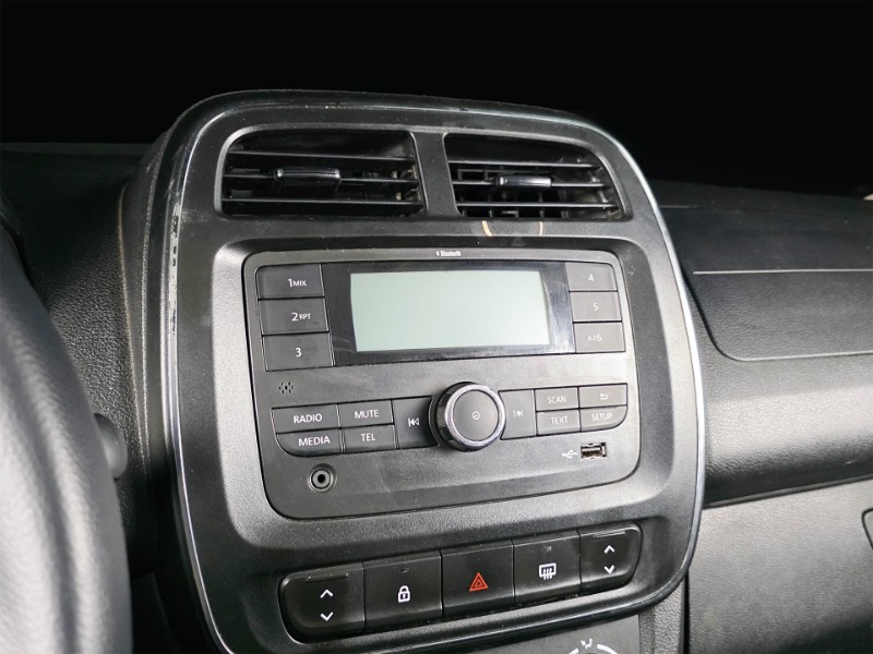 RENAULT KWID 1.0 12V SCE FLEX ZEN MANUAL 2023/2024 DUARTE VEÍCULOS PORTO ALEGRE / Carros no Vale