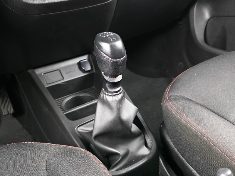 RENAULT KWID 1.0 12V SCE FLEX ZEN MANUAL 2023/2024 DUARTE VEÍCULOS PORTO ALEGRE / Carros no Vale