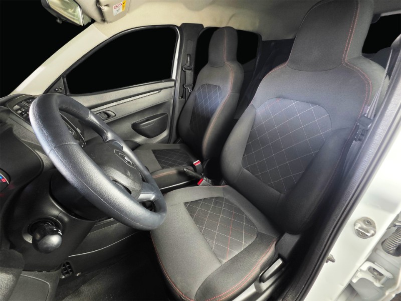 RENAULT KWID 1.0 12V SCE FLEX ZEN MANUAL 2023/2024 DUARTE VEÍCULOS PORTO ALEGRE / Carros no Vale