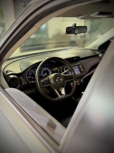 NISSAN KICKS 1.6 16V FLEXSTART SENSE XTRONIC 2021/2022 MALAGGI VEÍCULOS ENCANTADO / Carros no Vale