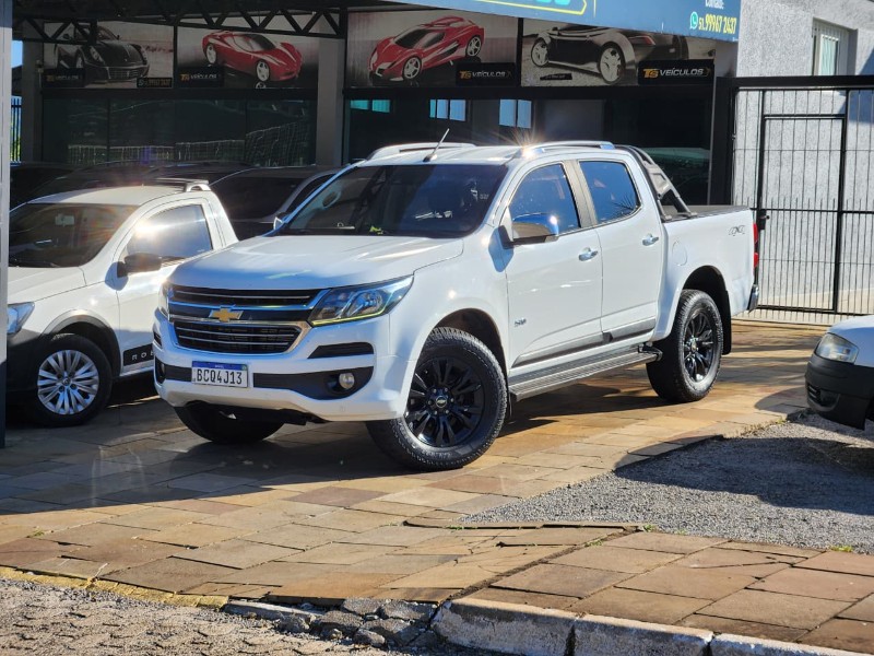 CHEVROLET S10 LTZ 2.8 CD 4X4 2018/2019 TS VEÍCULOS ANTA GORDA / Carros no Vale