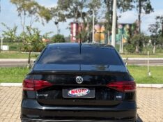 VOLKSWAGEN VIRTUS 1.6 MSI 16V 2019 2019/2019 NEURI VEÍCULOS LAJEADO / Carros no Vale