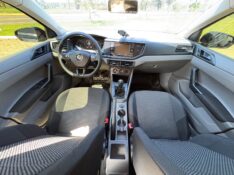 VOLKSWAGEN VIRTUS 1.6 MSI 16V 2019 2019/2019 NEURI VEÍCULOS LAJEADO / Carros no Vale