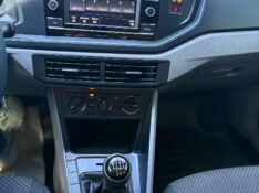 VOLKSWAGEN VIRTUS 1.6 MSI 16V 2019 2019/2019 NEURI VEÍCULOS LAJEADO / Carros no Vale