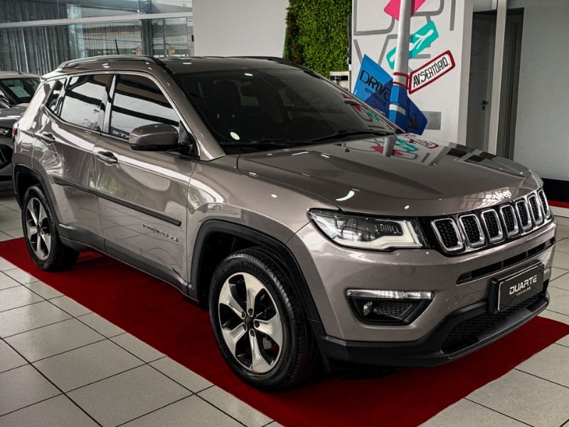 JEEP COMPASS 2.0 16V FLEX LONGITUDE AUTOMÁTICO 2018/2018 DUARTE VEÍCULOS PORTO ALEGRE / Carros no Vale JEEP COMPASS 2.0 16V FLEX LONGITUDE AUTOMÁTICO 2018/2018 DUARTE VEÍCULOS PORTO ALEGRE / Carros no Vale