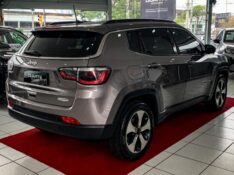 JEEP COMPASS 2.0 16V FLEX LONGITUDE AUTOMÁTICO 2018/2018 DUARTE VEÍCULOS PORTO ALEGRE / Carros no Vale