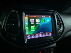 JEEP COMPASS 2.0 16V FLEX LONGITUDE AUTOMÁTICO 2018/2018 DUARTE VEÍCULOS PORTO ALEGRE / Carros no Vale