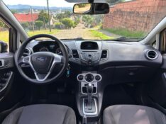 FORD FIESTA 1.6 16V FLEX AUT. 5P 2014/2014 LS MULTIMARCAS VENÂNCIO AIRES / Carros no Vale