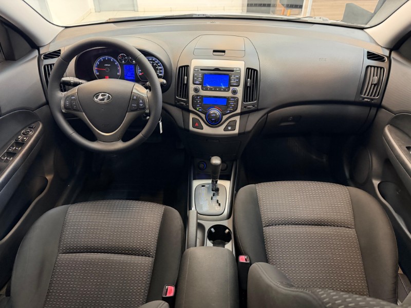 HYUNDAI I30 2.0 MPFI GLS 16V 2010/2010 LUCAS AUTOMÓVEIS BOM RETIRO DO SUL / Carros no Vale