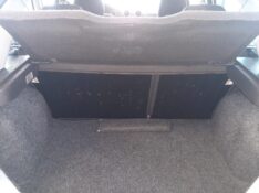 FORD FIESTA 1.6 2010/2011 RENAUTO VEÍCULOS LAJEADO / Carros no Vale