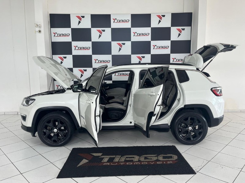 JEEP COMPASS 2.0 16V FLEX LONGITUDE AUTOMÁTICO 2019/2019 TIAGO AUTOMÓVEIS VENÂNCIO AIRES / Carros no Vale
