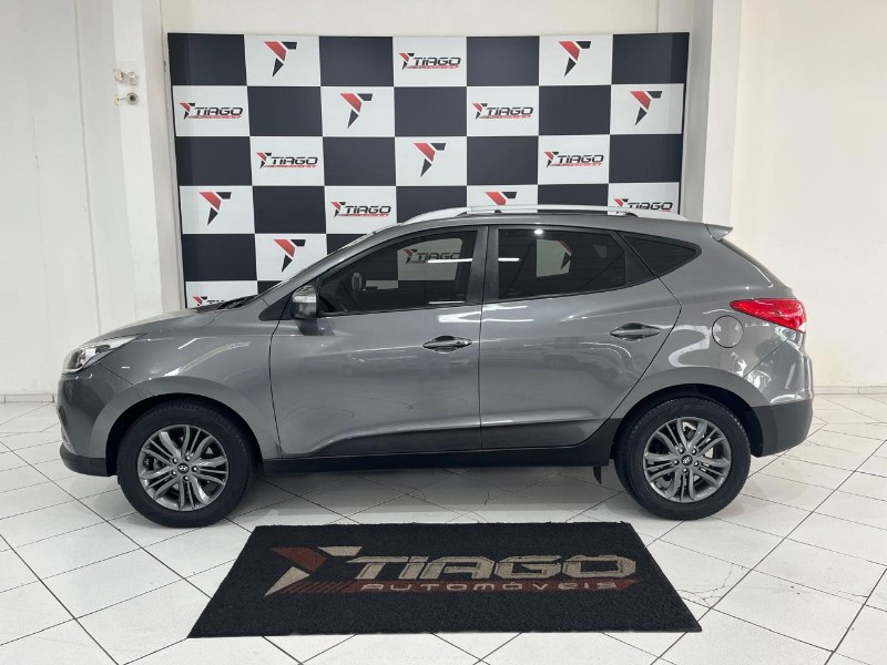 HYUNDAI IX 35 IX35 2.0 2019/2019 TIAGO AUTOMÓVEIS VENÂNCIO AIRES / Carros no Vale