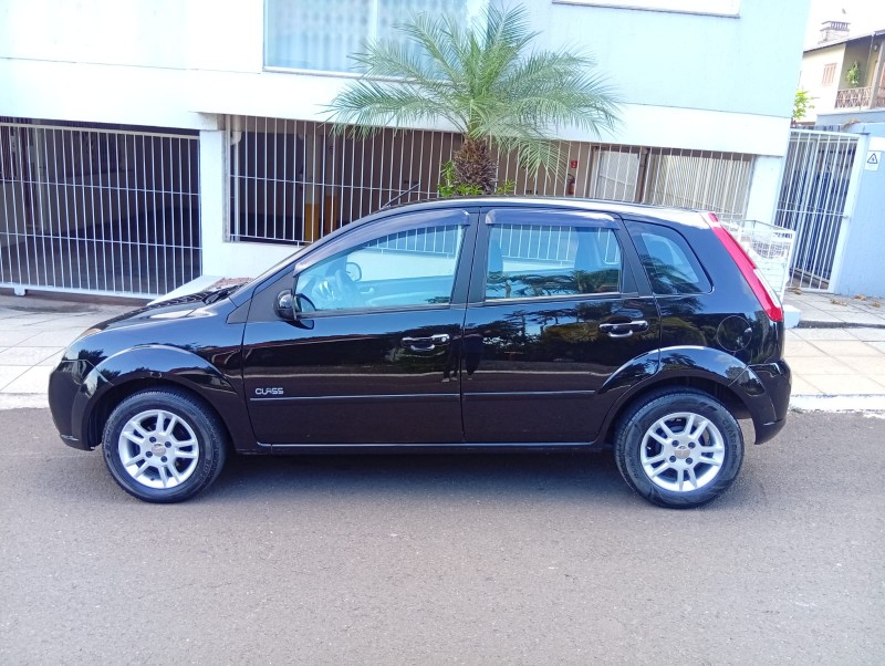 FORD FIESTA 1.0 8V /CLASS 8V 2009/2009 ALTERNATIVA VEÍCULOS LAJEADO / Carros no Vale