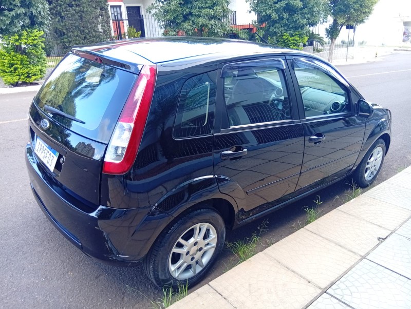 FORD FIESTA 1.0 8V /CLASS 8V 2009/2009 ALTERNATIVA VEÍCULOS LAJEADO / Carros no Vale