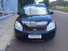 FORD FIESTA 1.0 8V /CLASS 8V 2009/2009 ALTERNATIVA VEÍCULOS LAJEADO / Carros no Vale