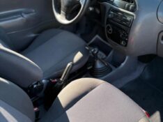 FORD COURIER 1.6 L 8V /2010 NEURI VEÍCULOS LAJEADO / Carros no Vale