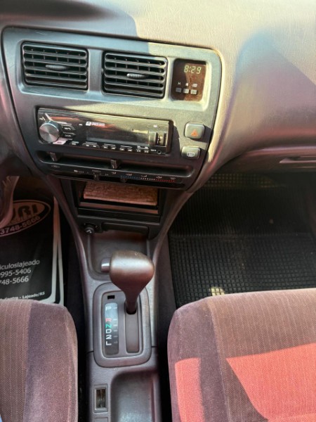 TOYOTA COROLLA 1.8 LE 16V 1995/1995 NEURI VEÍCULOS LAJEADO / Carros no Vale