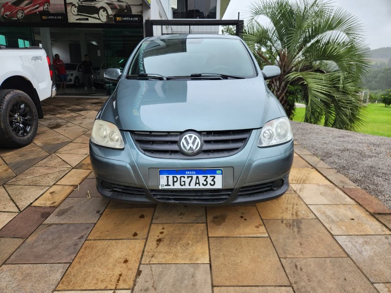 VOLKSWAGEN FOX 1.0 2008/2009 TS VEÍCULOS ANTA GORDA / Carros no Vale