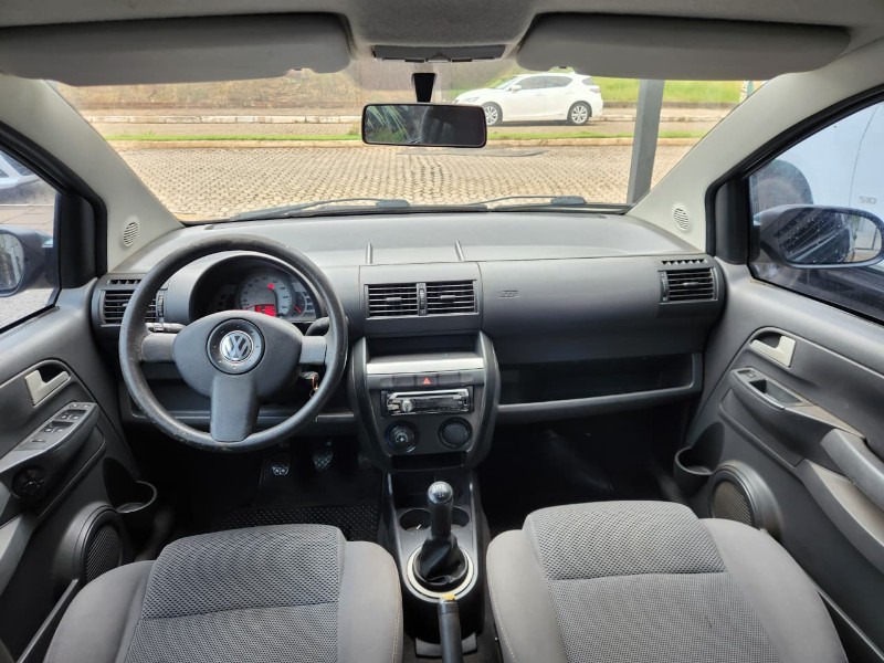 VOLKSWAGEN FOX 1.0 2008/2009 TS VEÍCULOS ANTA GORDA / Carros no Vale