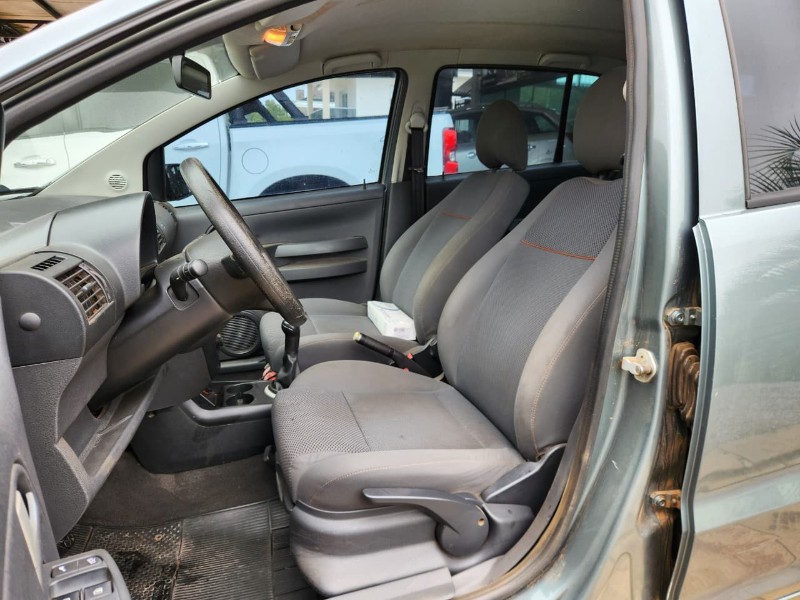 VOLKSWAGEN FOX 1.0 2008/2009 TS VEÍCULOS ANTA GORDA / Carros no Vale