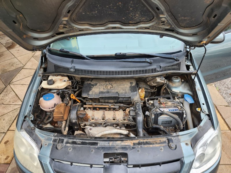 VOLKSWAGEN FOX 1.0 2008/2009 TS VEÍCULOS ANTA GORDA / Carros no Vale