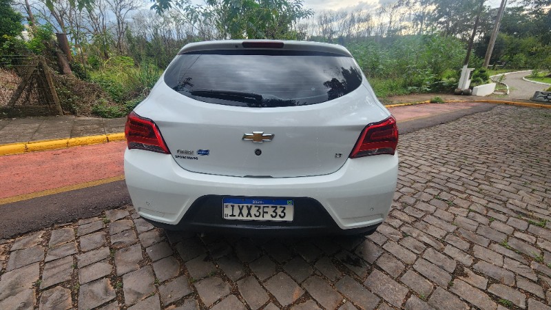 CHEVROLET ONIX 1.0 LT MT 2017/2018 FERNANDO AUTOMÓVEIS | REVENDA DE CARROS ARROIO DO MEIO ARROIO DO MEIO / Carros no Vale