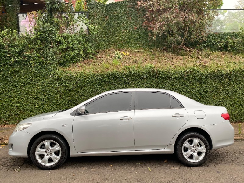 TOYOTA COROLLA XEI 1.8 2009/2009 ESTAÇÃO DO CARRO ESTRELA / Carros no Vale