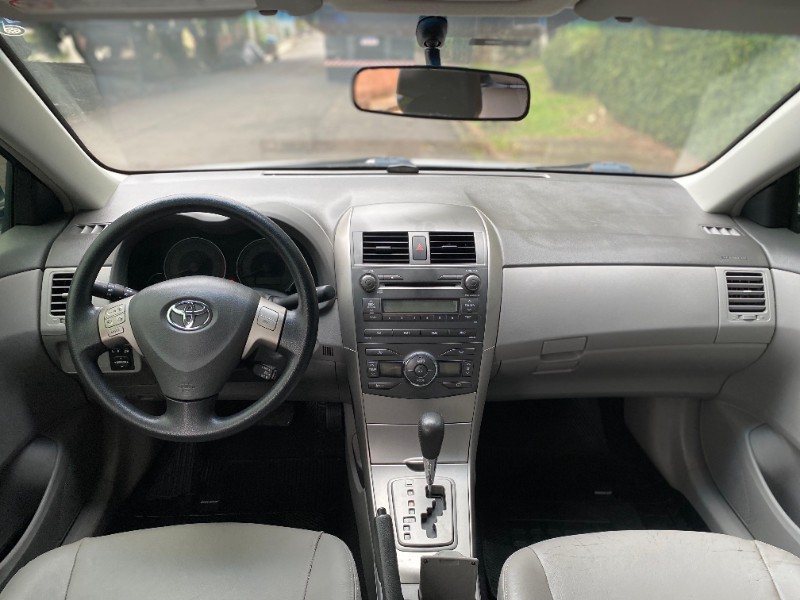 TOYOTA COROLLA XEI 1.8 2009/2009 ESTAÇÃO DO CARRO ESTRELA / Carros no Vale