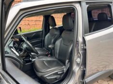 JEEP RENEGADE LONGITUDE 1.8 4X2 FLEX 16V AUT. 2019/2019 LS MULTIMARCAS VENÂNCIO AIRES / Carros no Vale