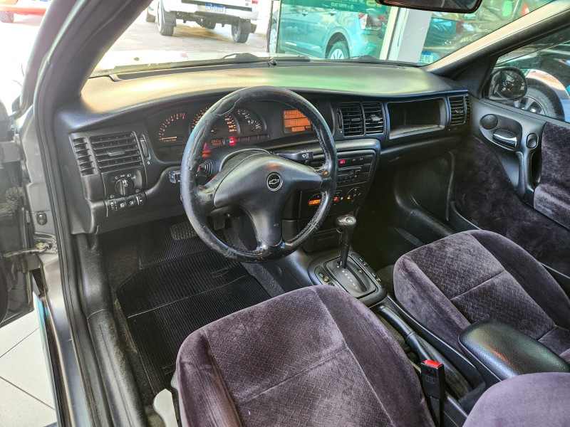 CHEVROLET VECTRA CD 2.2 2000/2000 TS VEÍCULOS ANTA GORDA / Carros no Vale