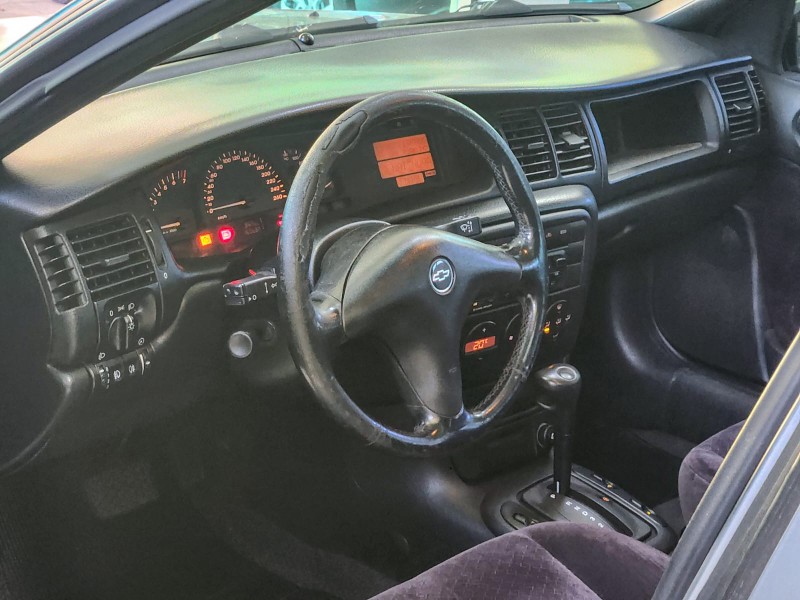 CHEVROLET VECTRA CD 2.2 2000/2000 TS VEÍCULOS ANTA GORDA / Carros no Vale