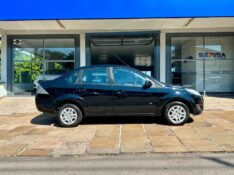 FORD FIESTA SEDAN 1.6 8V 2014 2014/2014 SÉTIMA VEÍCULOS GUAPORÉ / Carros no Vale