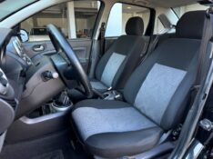 FORD FIESTA SEDAN 1.6 8V 2014 2014/2014 SÉTIMA VEÍCULOS GUAPORÉ / Carros no Vale