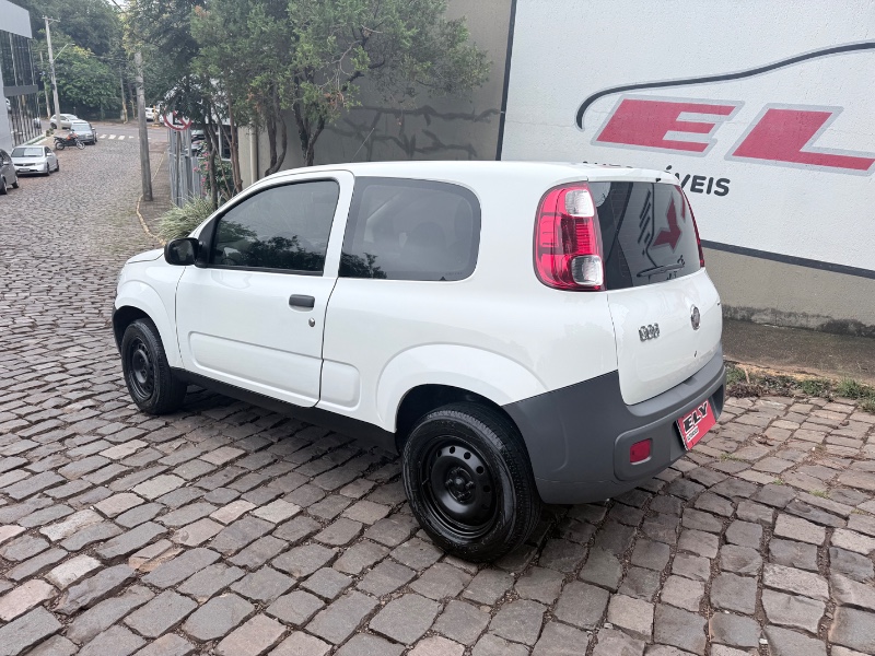FIAT UNO VIVACE 1.0 EVO FIRE FLEX 8V 3P 2012/2012 ELY AUTOMÓVEIS LAJEADO / Carros no Vale