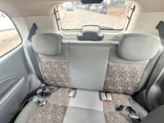 FIAT UNO VIVACE 1.0 EVO FIRE FLEX 8V 3P 2012/2012 ELY AUTOMÓVEIS LAJEADO / Carros no Vale