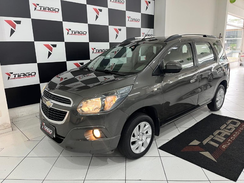 CHEVROLET SPIN 1.8 LTZ 8V 2013/2013 TIAGO AUTOMÓVEIS VENÂNCIO AIRES / Carros no Vale