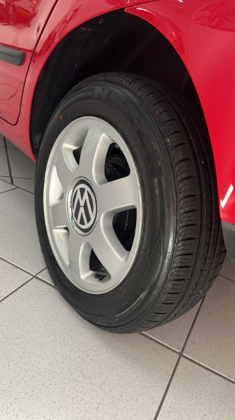 VOLKSWAGEN FOX 1.6 8V 2007/2007 TIAGO AUTOMÓVEIS VENÂNCIO AIRES / Carros no Vale