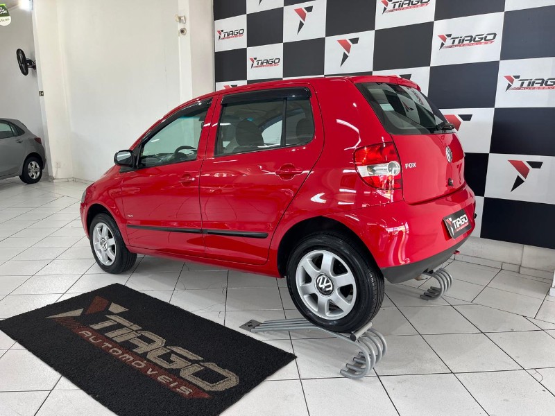 VOLKSWAGEN FOX 1.6 8V 2007/2007 TIAGO AUTOMÓVEIS VENÂNCIO AIRES / Carros no Vale