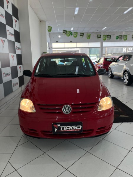 VOLKSWAGEN FOX 1.6 8V 2007/2007 TIAGO AUTOMÓVEIS VENÂNCIO AIRES / Carros no Vale