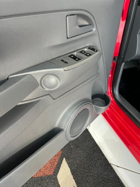 VOLKSWAGEN FOX 1.6 8V 2007/2007 TIAGO AUTOMÓVEIS VENÂNCIO AIRES / Carros no Vale