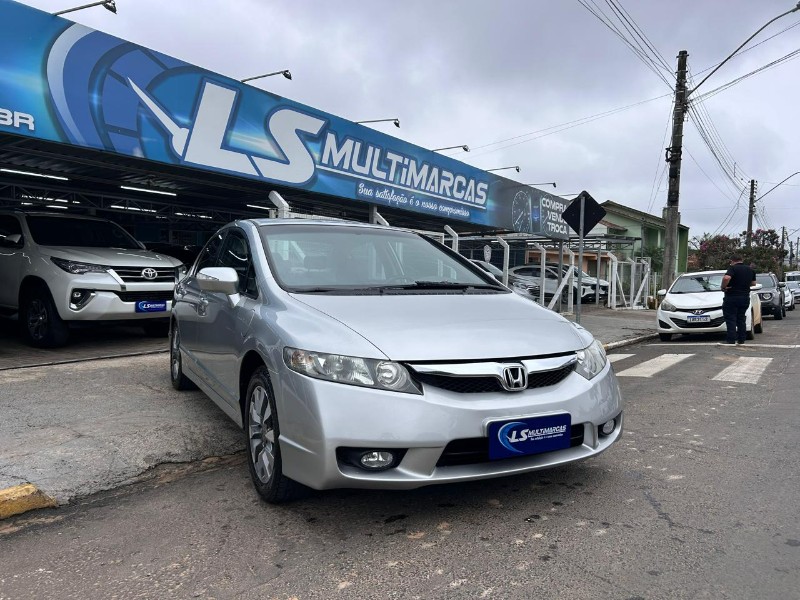 HONDA CIVIC SED LXL/LXL SE 1.8 16V MEC. 2010/2010 LS MULTIMARCAS VENÂNCIO AIRES / Carros no Vale HONDA CIVIC SED LXL/LXL SE 1.8 16V MEC. 2010/2010 LS MULTIMARCAS VENÂNCIO AIRES / Carros no Vale