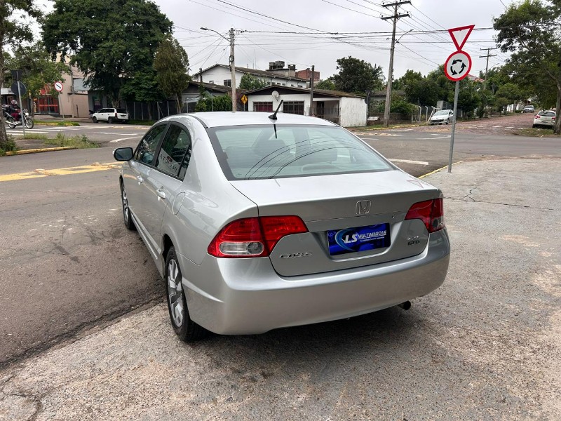 HONDA CIVIC SED LXL/LXL SE 1.8 16V MEC. 2010/2010 LS MULTIMARCAS VENÂNCIO AIRES / Carros no Vale HONDA CIVIC SED LXL/LXL SE 1.8 16V MEC. 2010/2010 LS MULTIMARCAS VENÂNCIO AIRES / Carros no Vale