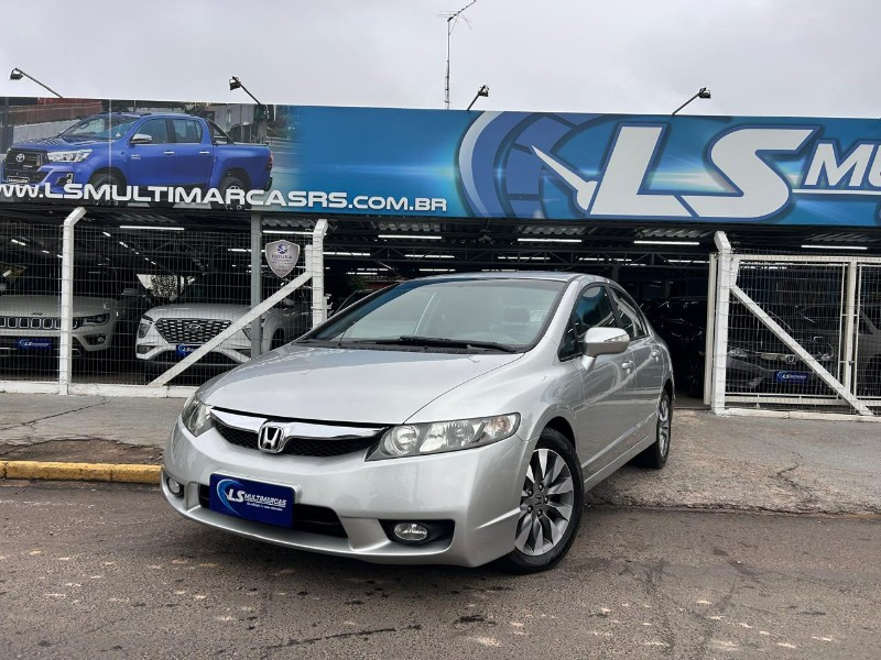 HONDA CIVIC SED LXL/LXL SE 1.8 16V MEC. 2010/2010 LS MULTIMARCAS VENÂNCIO AIRES / Carros no Vale HONDA CIVIC SED LXL/LXL SE 1.8 16V MEC. 2010/2010 LS MULTIMARCAS VENÂNCIO AIRES / Carros no Vale
