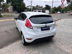 FORD FIESTA SEL 1.6 16V FLEX AUT 5P 2017/2017 LS MULTIMARCAS VENÂNCIO AIRES / Carros no Vale