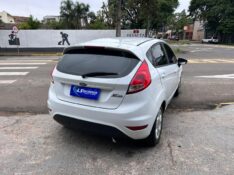 FORD FIESTA SEL 1.6 16V FLEX AUT 5P 2017/2017 LS MULTIMARCAS VENÂNCIO AIRES / Carros no Vale