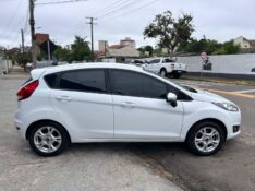 FORD FIESTA SEL 1.6 16V FLEX AUT 5P 2017/2017 LS MULTIMARCAS VENÂNCIO AIRES / Carros no Vale