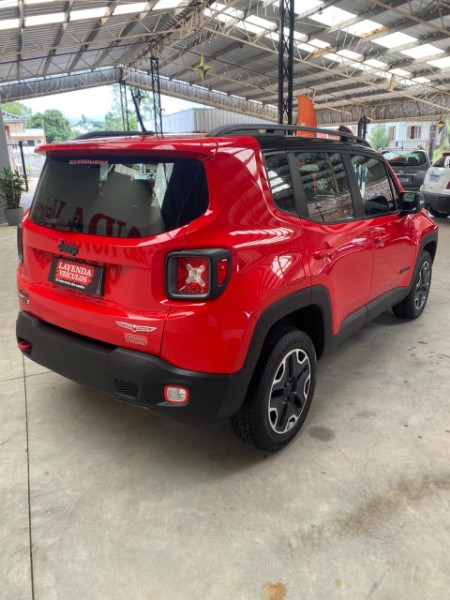 JEEP RENEGADE 2.0 16V TURBO DIESEL TRAILHAWK 4P 4X4 AUTOMÁTICO 2015/2016 LAVENDA VEÍCULOS ARROIO DO MEIO / Carros no Vale