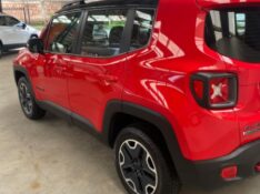 JEEP RENEGADE 2.0 16V TURBO DIESEL TRAILHAWK 4P 4X4 AUTOMÁTICO 2015/2016 LAVENDA VEÍCULOS ARROIO DO MEIO / Carros no Vale