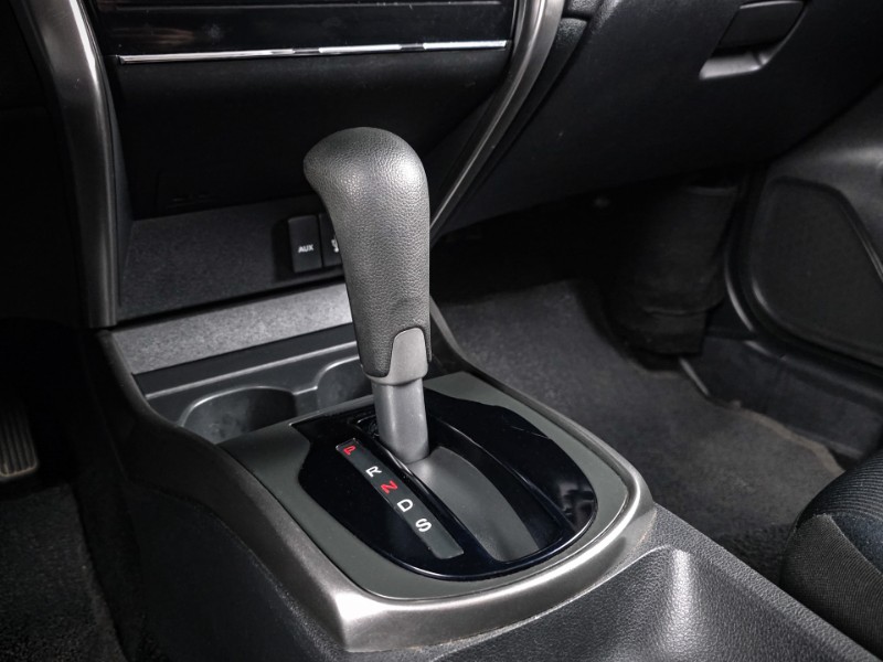 HONDA CITY 1.5 EX 16V FLEX 4P AUTOMÁTICO 2015/2015 DUARTE VEÍCULOS PORTO ALEGRE / Carros no Vale HONDA CITY 1.5 EX 16V FLEX 4P AUTOMÁTICO 2015/2015 DUARTE VEÍCULOS PORTO ALEGRE / Carros no Vale